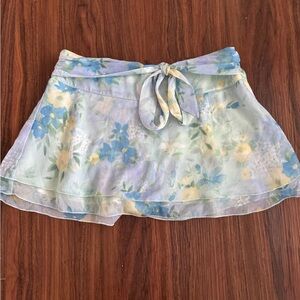 Hollister Women's Size M Pastel Blue Green Floral Micro Mini Skirt Coquette Y2K